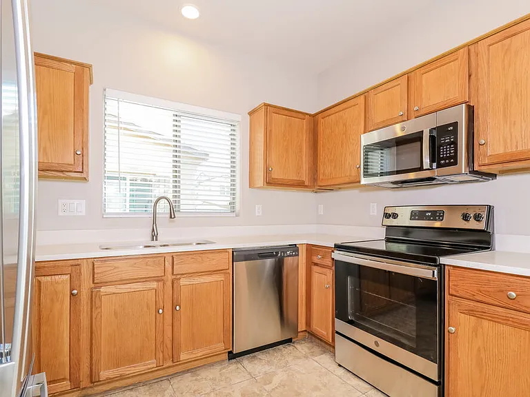 14897 W Ashland Ave — Photo 9