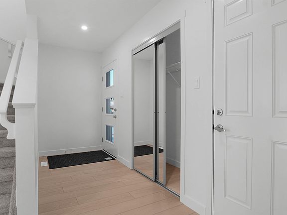 3rd image of 1866 187th St NW