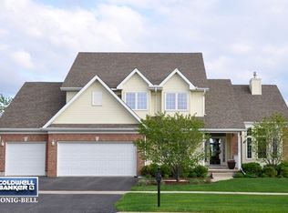 132 Northgate Dr, Sycamore, IL 60178