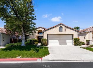 1363 Running Creek Ln, Upland, CA 91784