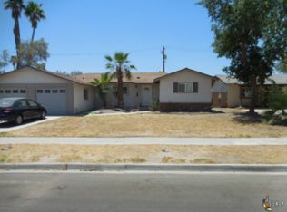 695 Yucca Dr, El Centro, CA 92243