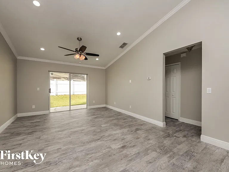 4635 Osceola Point Trl — Photo 3