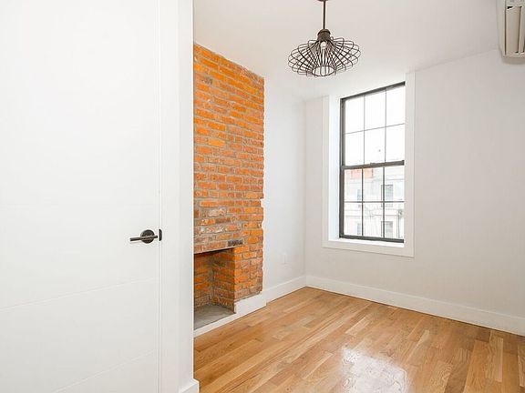 3rd image of 336 Chauncey St #3E