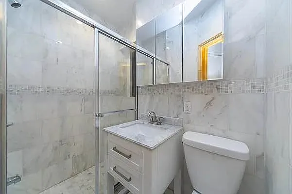 Rented by Oxford Property Group | media 9