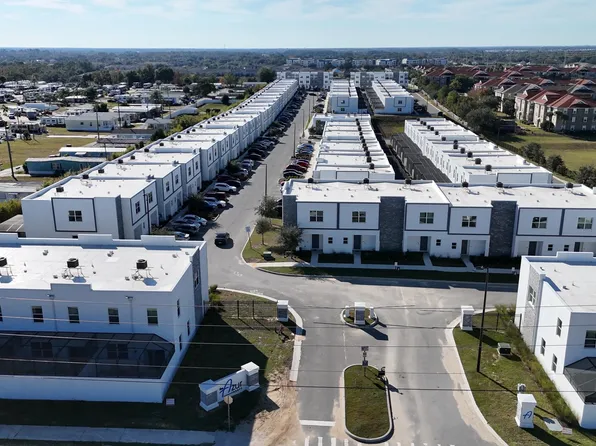 653 Trikomo Drive, Davenport, FL 33896