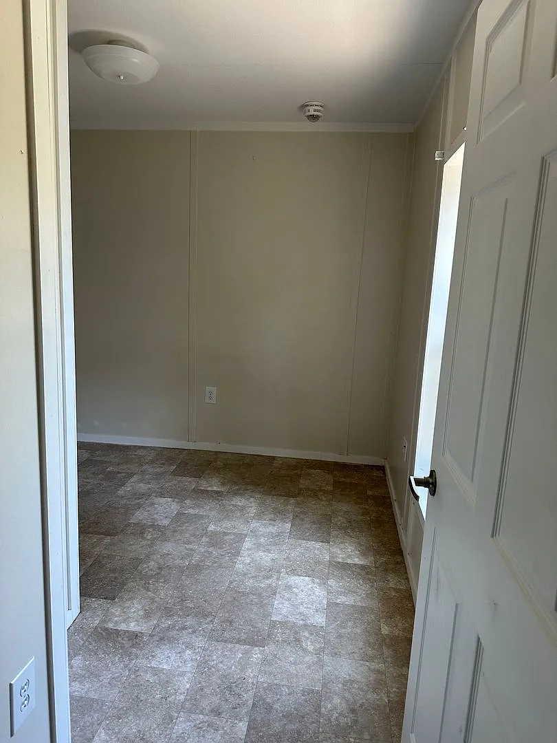 Southern Gardens MHP — Photo 3