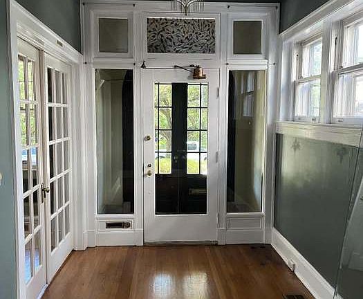 3rd image of 1221 Garvin Pl #1