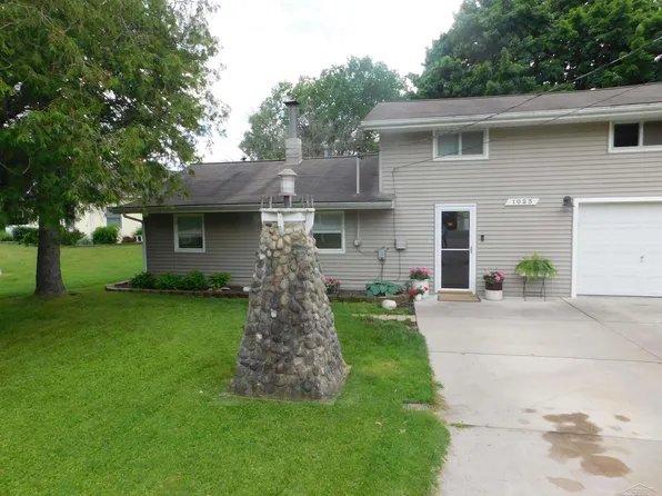1023 McKimmy Dr, Beaverton, MI 48612
