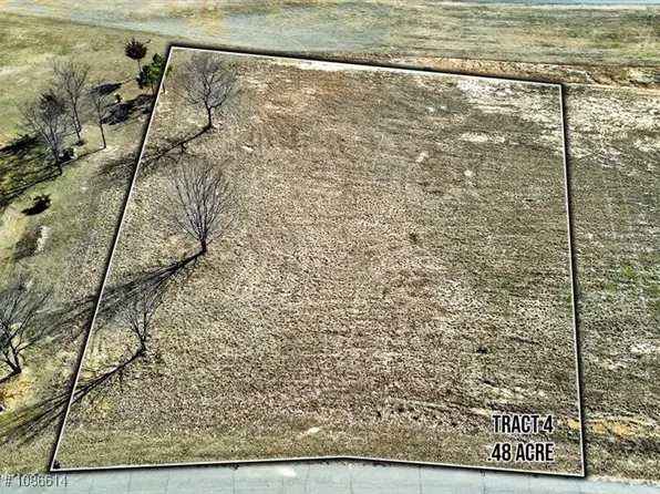 4 Palmilla Dr, Wister, OK 74966