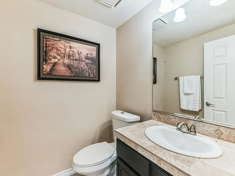 2441 Heatherwood Ct — Photo 9