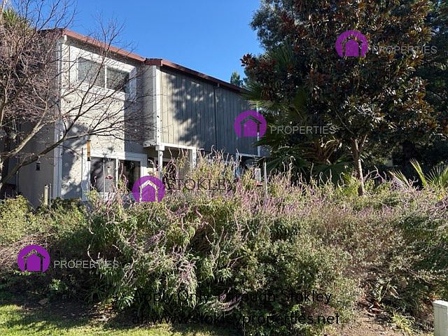 1st image of 905 Veterans Dr