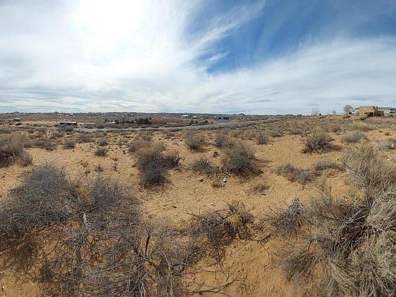 3rd image of 2015 San Pablo Rd NE