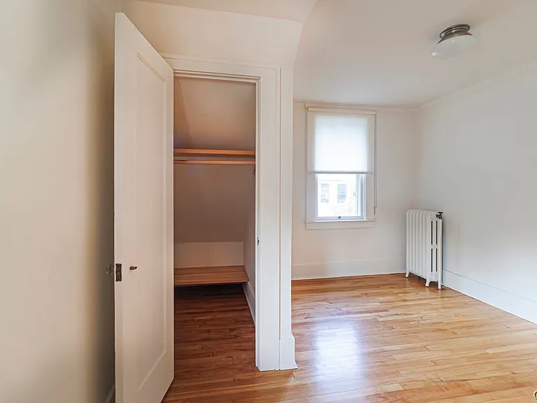 6 Sanger Ave — Photo 37