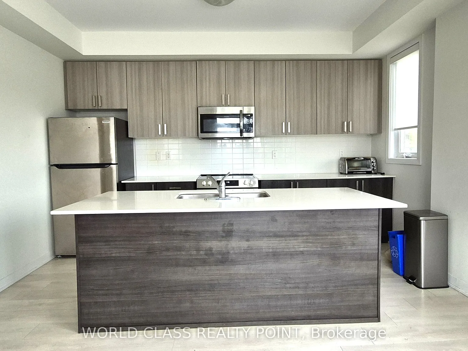 4 bed, $3,250 — Photo 3