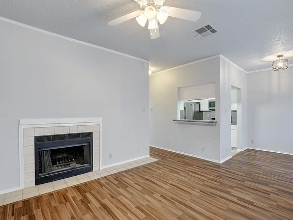 4th image of 2804 Rio Grande St APT 310