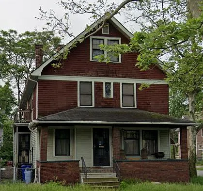 1169 E 124th St Photo 1