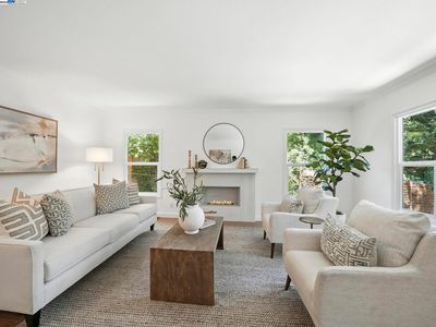 160 Moraga Way, Orinda, CA, 94563