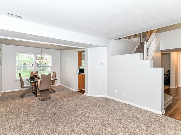 2nd image of 7139 Rolling Hills Dr