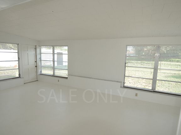 2nd image of 5951 34th Ave N