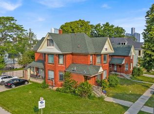 677 Marentette Ave #669, Windsor, ON N9A1Z3
