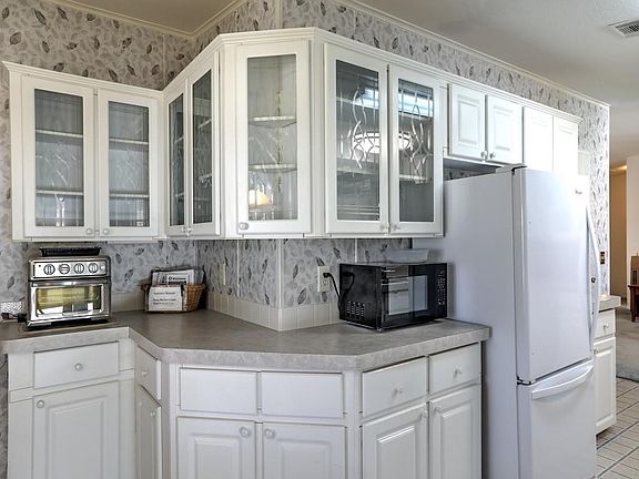 4th image of 7557 Montauk Ave #S4