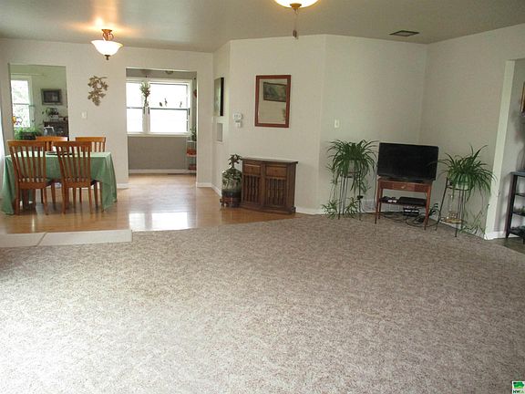 4th image of 1700 S Cecelia St