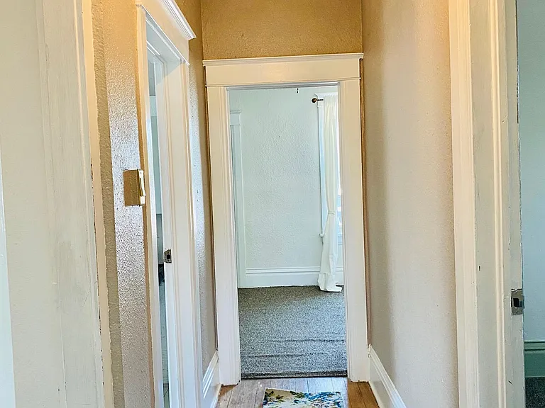 83 W Maple Ave — Photo 14