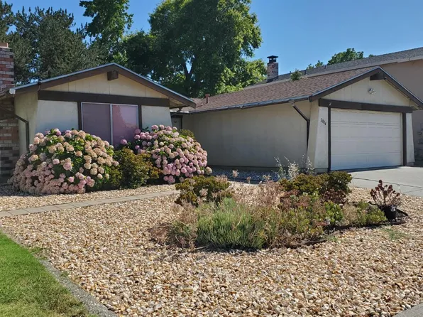 2804 Elmhurst Cir, Fairfield, CA 94533