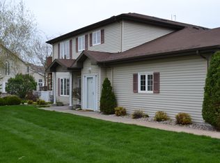 1010 S East St APT A, Appleton, WI 54915