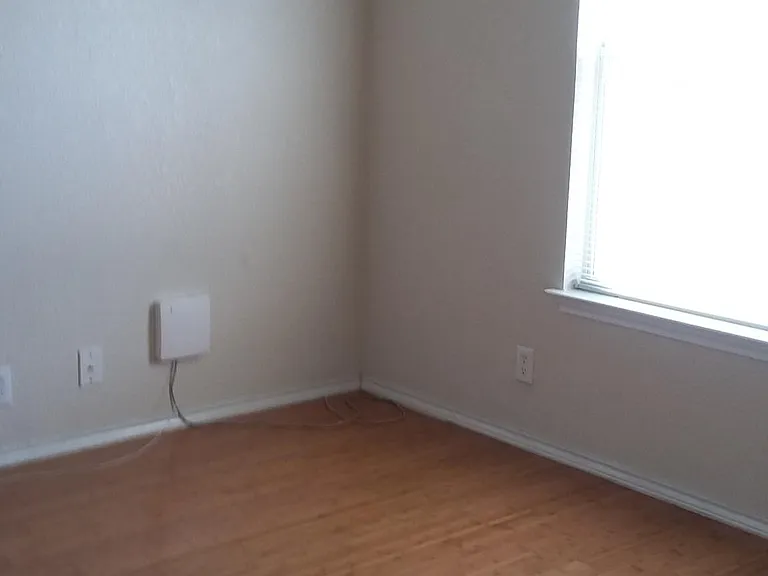 5563 Spring Walk — Photo 10