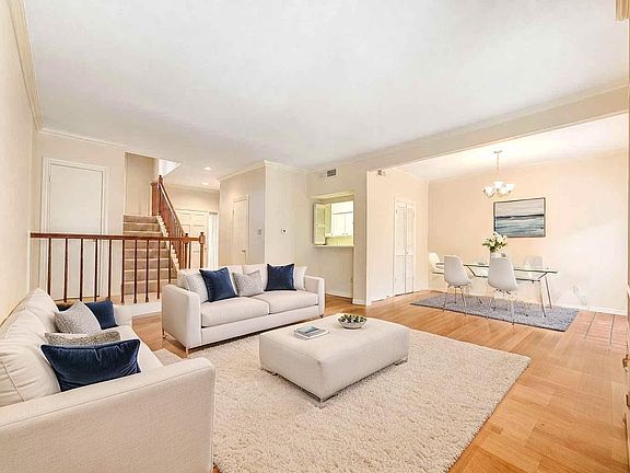 3rd image of 701 Bering Dr APT 201