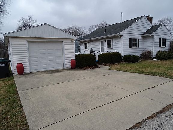 2nd image of 3001 W Noel Dr