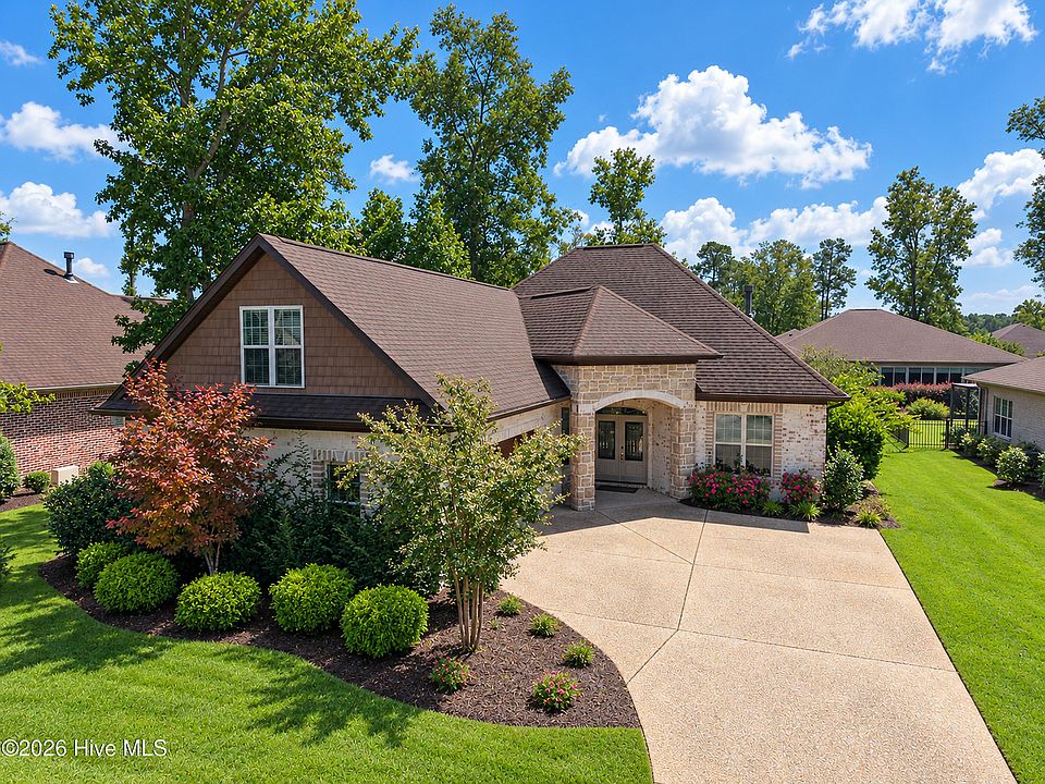 1st image of 656 Jenoa Drive