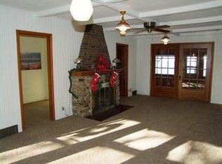 806 Lakeshore Dr, Lakeside, IA 50588