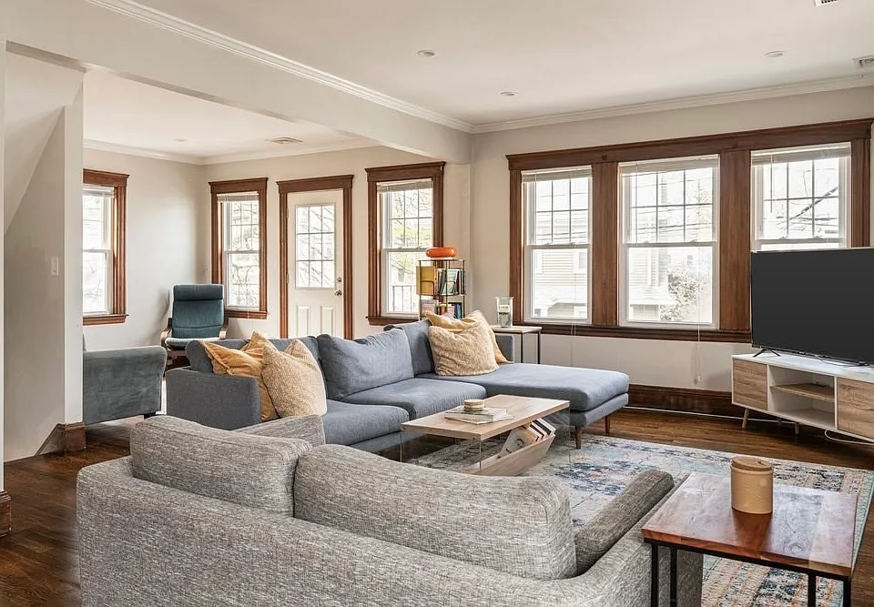 38 Saint Gregory St #38