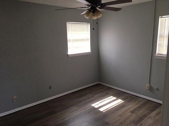5th image of 705 Hickory St