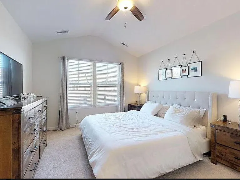 7309 Chipley Dr — Photo 6