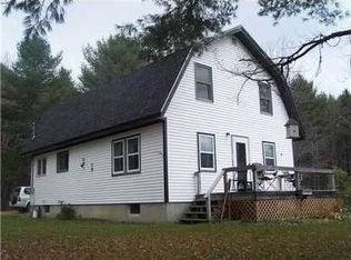 390 Muzzy Ridge Rd, Searsmont, ME 04973