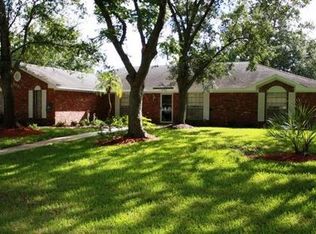 2251 Fallen Tree Dr W, Jacksonville, FL 32246