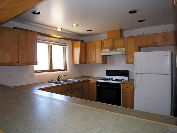2nd image of 530 Lolita St #B