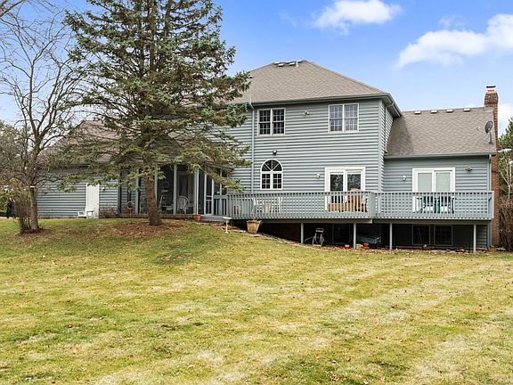 4th image of 3810 Church Hill Ln