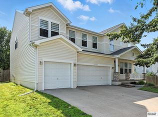 5408 S 160th St, Omaha, NE 68135