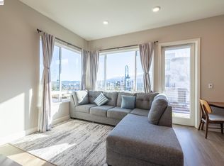 263 Llano De Los Robles Ave Unit 1, San Jose, CA