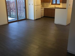 528 N Park Ave, Ravenna, OH 44266