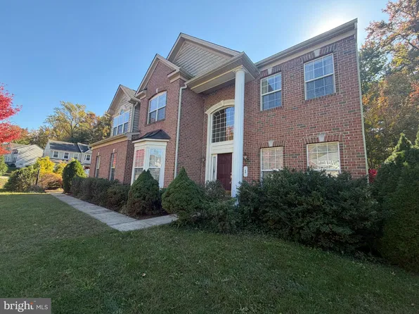 1 Crescent Links Dr, North East, MD 21901