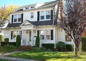 1st image of 55 Geranium Ave