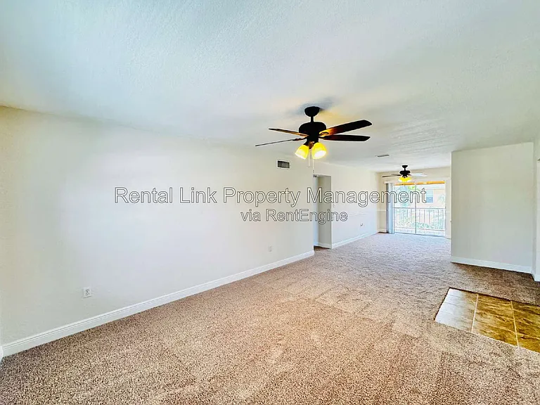 12664 Kenwood Ln #C — Photo 4