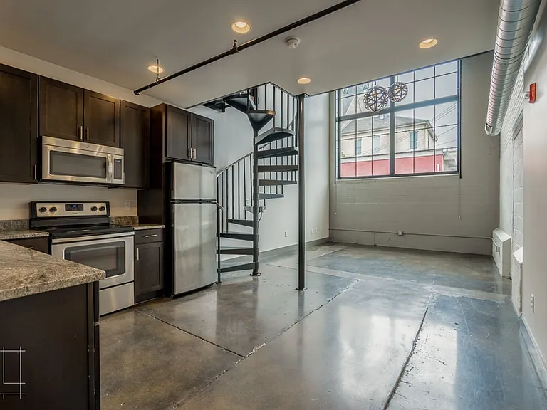 Wonder Bread Lofts — Photo 65