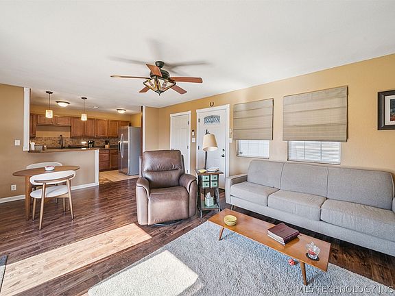 3rd image of 18550 E Admiral Blvd