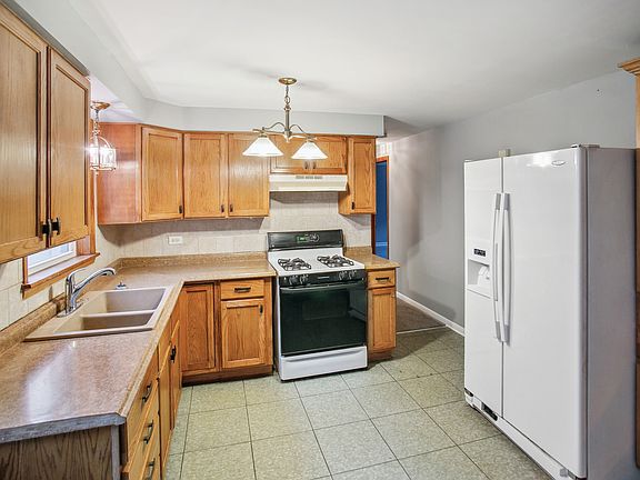 2nd image of 12926 Page Ct APT 1E